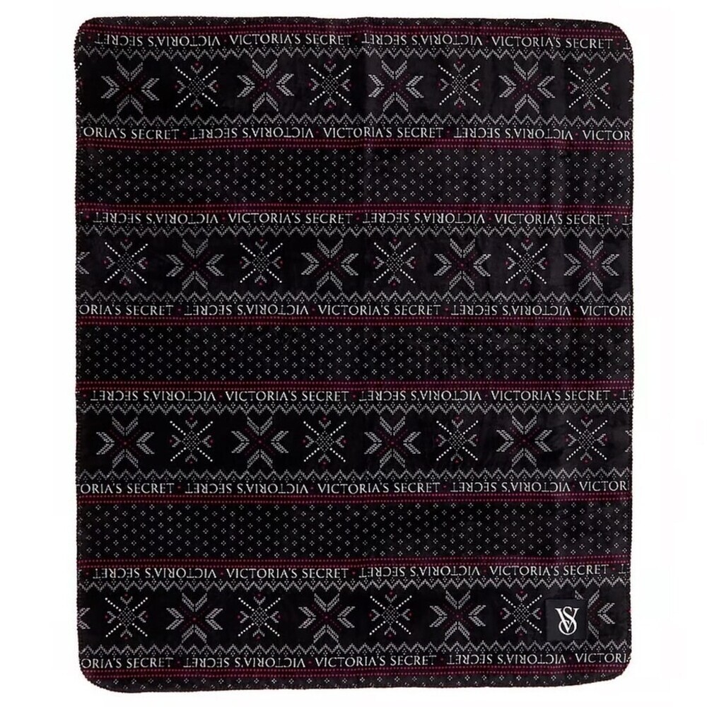 VICTORIA'S SECRET Plush Blanket